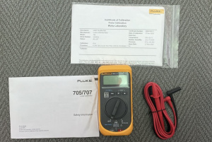 Calibrator Fluke 705