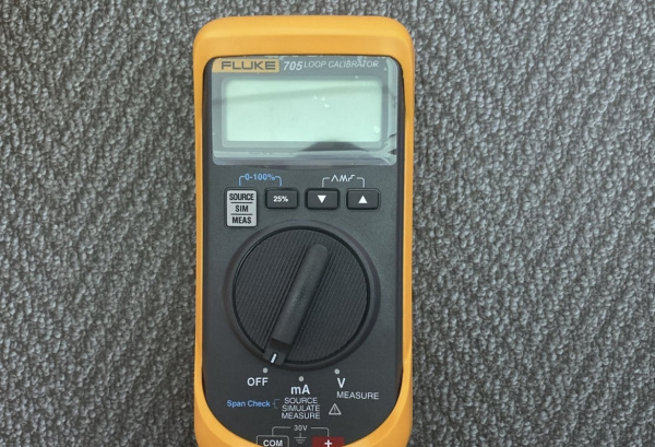 Calibrator Fluke 705