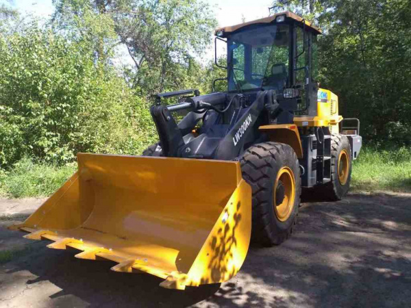 Погрузчик XCMG LW300KN