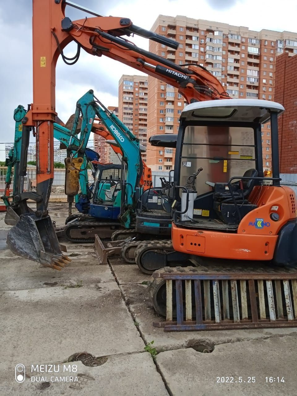 Мини-экскаватор Hitachi EX55UR-3 купить Б/У в Краснодаре по цене 3 920 000  руб. - Биржа оборудования ProСтанки