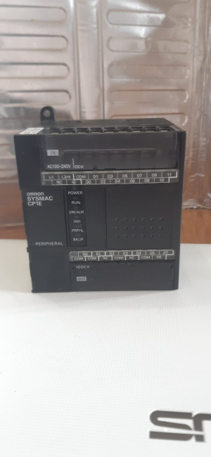 Контроллер Omron CP1E-E20DR-A