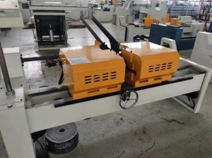 Пневматический станок для снятия фаски с прута SLD-30CNC-2T