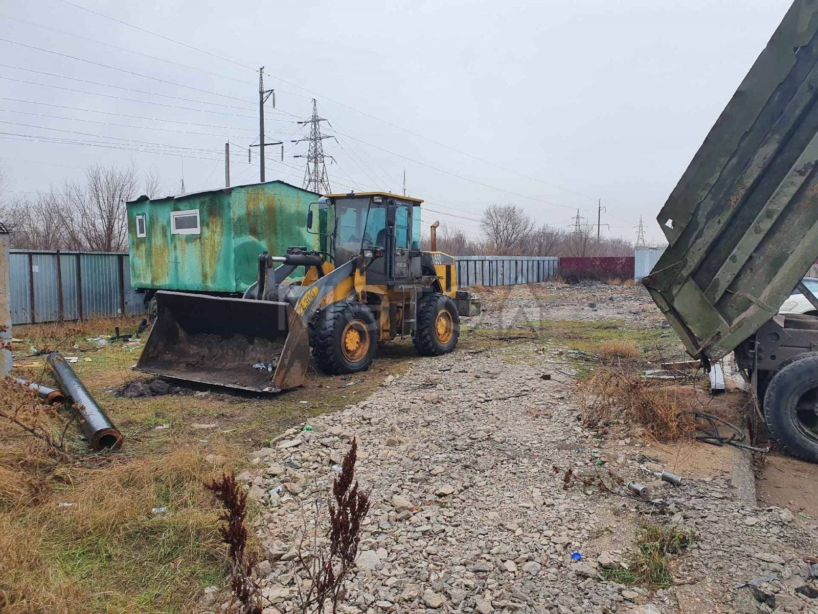 Погрузчик XCMG, 2008 г.в., заводской № машины I3G0070802/10710091,  двигатель № В7615702896, коробка передач № 079995, осн.ведущий мост № 071  Б/У - Биржа оборудования ProСтанки