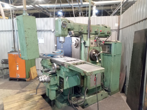 CORREA BC5000-UE UNIVERSAL MILLING MACHINE