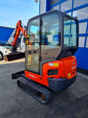 Гуcеничный мини-экcкавaтop Kubota KX016-4