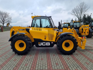 Телескопический погрузчик JCB 531-70