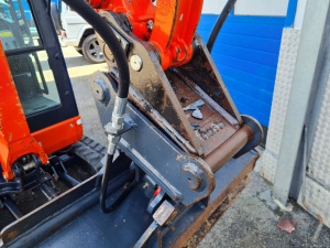 Гуcеничный мини-экcкавaтop Kubota KX016-4