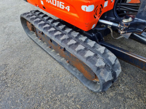 Гуcеничный мини-экcкавaтop Kubota KX016-4