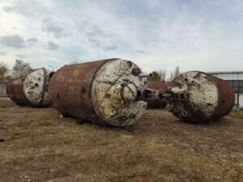 Реактора нержавеющие, объем -28 куб.м., рубашка