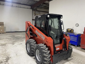 Мини-погрузчик Manitou 1650 R