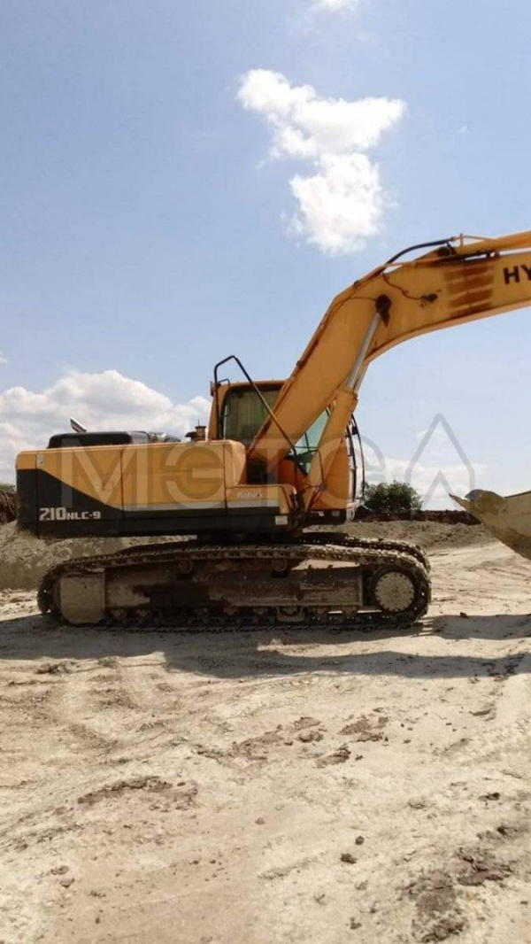 Экскаватор Hyundai R210NLC-9, VIN HHKHZ603JD0000220, номер двигателя 73546393, год изготовления 2013, выписка из электронного паспорта самох