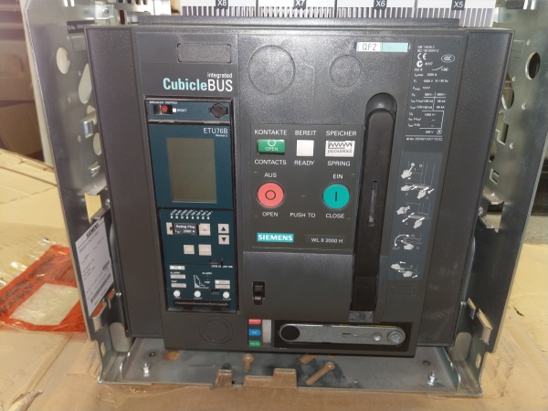 Воздушный выключатель Siemens 3WL1220-4NG35-4AN4