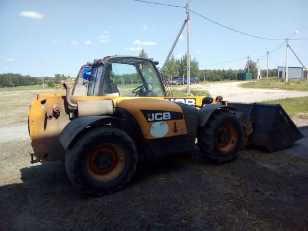 Погрузчик телескопической JCB 531-70 Agri