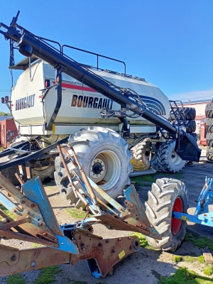 Bourgault 5350+9400 Посевной комплекс