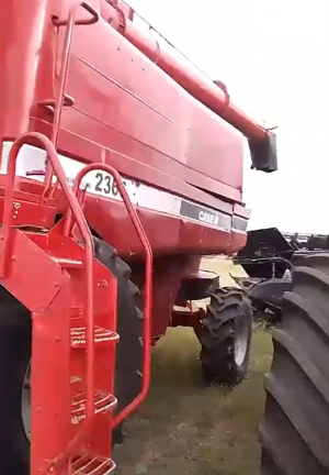 Комбайн «Case IH 2366»