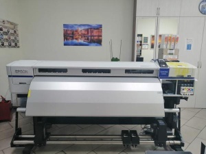 Сольвентный плоттер Epson SureColor SC-S30610