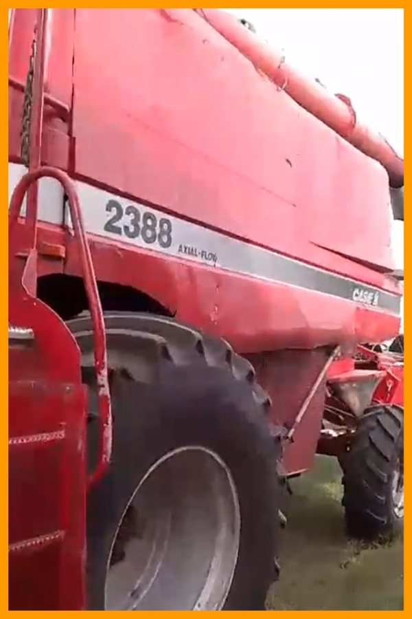 Комбайн «Case IH 2388»