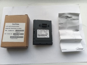 Панель LCP12 132b0101 для Danfoss VLT FC-051