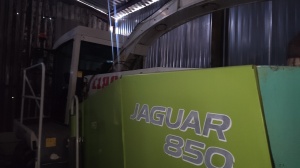 Кормоуборочный комбайн CLAAS JAGUAR 850 с подборщиком 3 метра