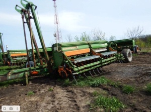 Широкозахватный посевной комплекс Amazone D9 -120