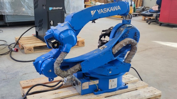 Промышленный робот YASKAWA MOTOMAN MH24