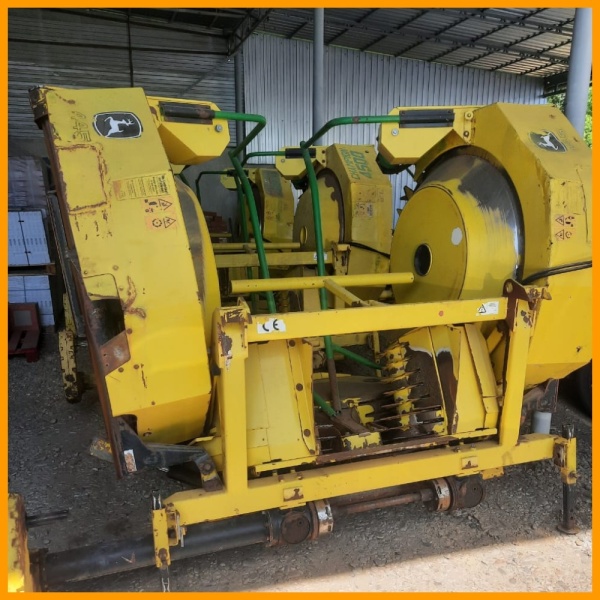 Жатка кукурузная John Deere kemper chempion 345