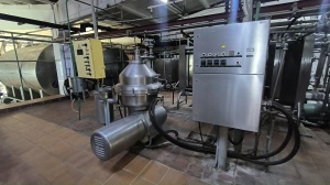 Сепаратор-молокоочиститель ALFA-LAVAL MRPX-413