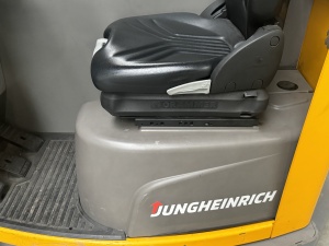 Погрузчик Jungheinrich - ETE 480