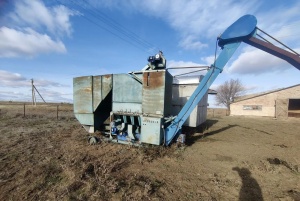 Зерноочистительная машина самоходная (КЛАСС-20 МС-10П)