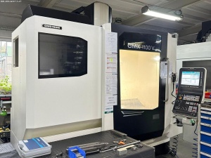 Обрабатывающий центр с ЧПУ DMG MORI CMX 1100 V