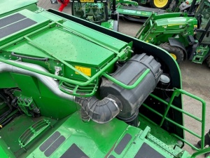 2018 John Deere T670i Комбайн –