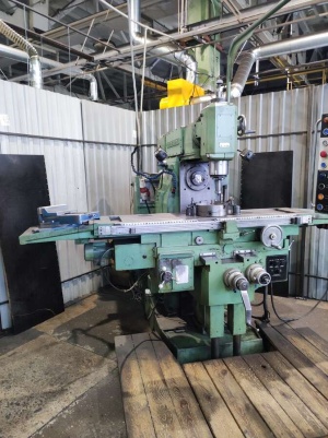 CORREA BC5000-UE UNIVERSAL MILLING MACHINE