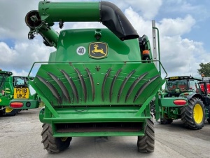 2018 John Deere T670i Комбайн –