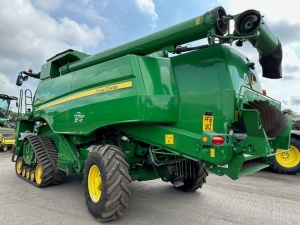 2018 John Deere T670i Комбайн –