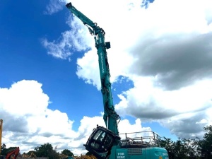 : Высокодемolitionный экскаватор Kobelco SK400DLC-10 26M (2021)