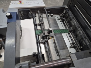 Офсетная печатная машина Heidelberg SM 52-5P3+L, 2002 г.в., 120 млн отт, 5+ лак, длинный выклад, ик сушка, темперирование валов,порошок Graf