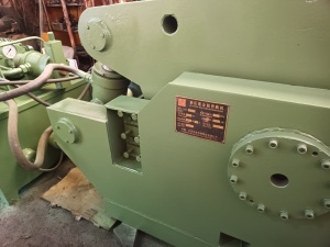 Аллигаторные ножницы Q-43-1600 (Хуа-Хун)